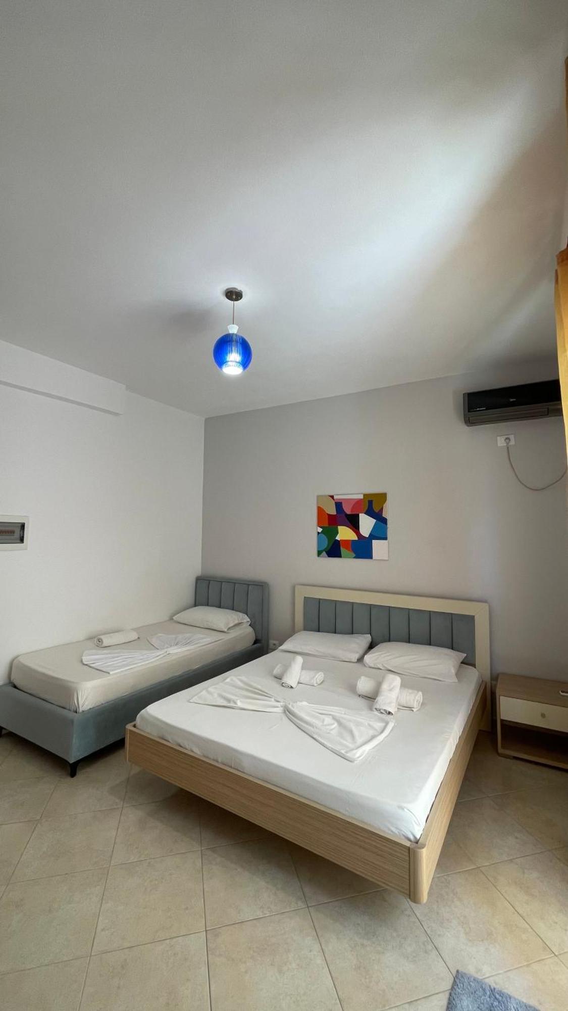 The Blue Horizon Otel Radhimë Dış mekan fotoğraf